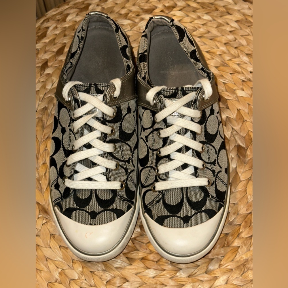 UGC COACH Woman’s Bobbey Black & Gray Signature C Logo Shoe Size 10 - Picture 2 of 8